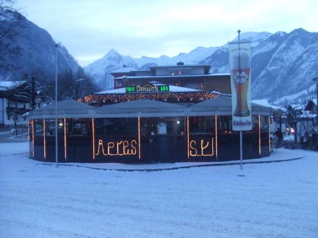 Alpinresort Kaprun 11 Bagian luar foto