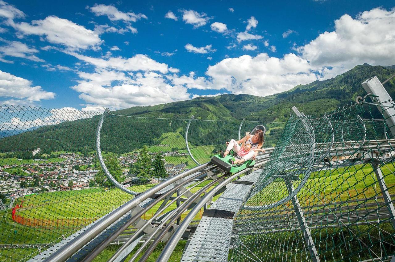 Alpinresort Kaprun 11 Bagian luar foto
